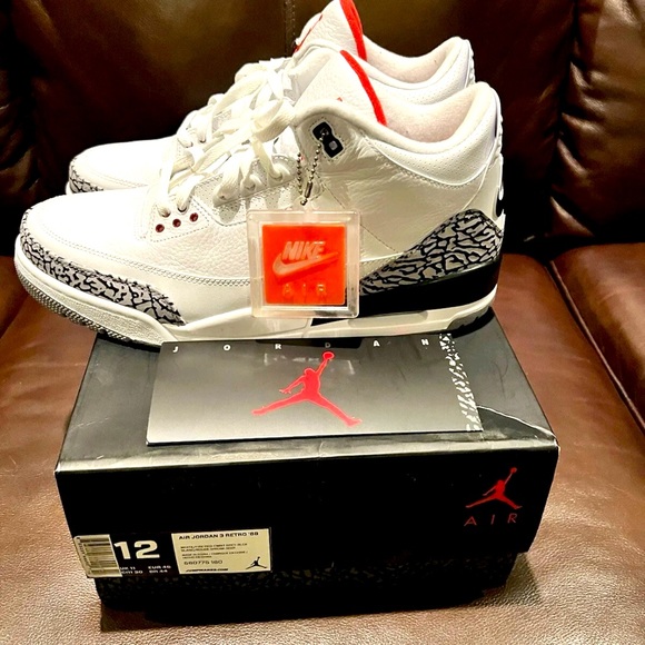 🔥AIR JORDAN 3 88-2013🔥 - Picture 2 of 6